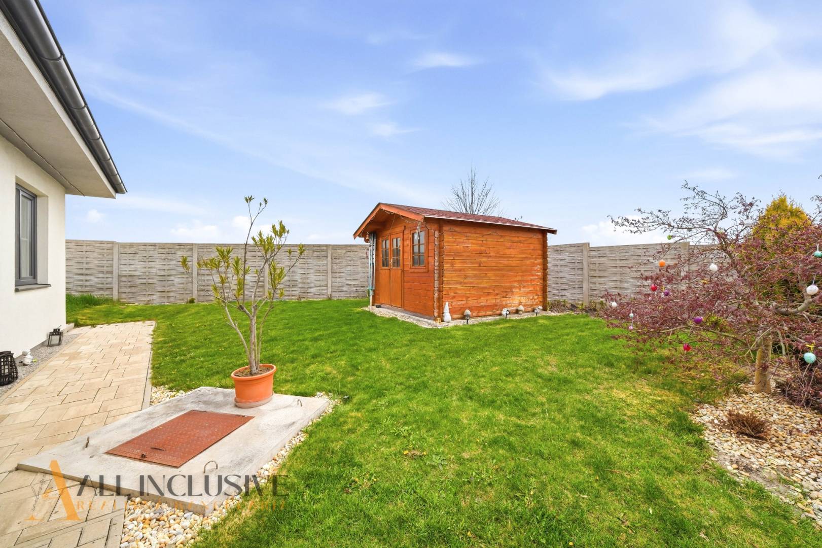 External property image