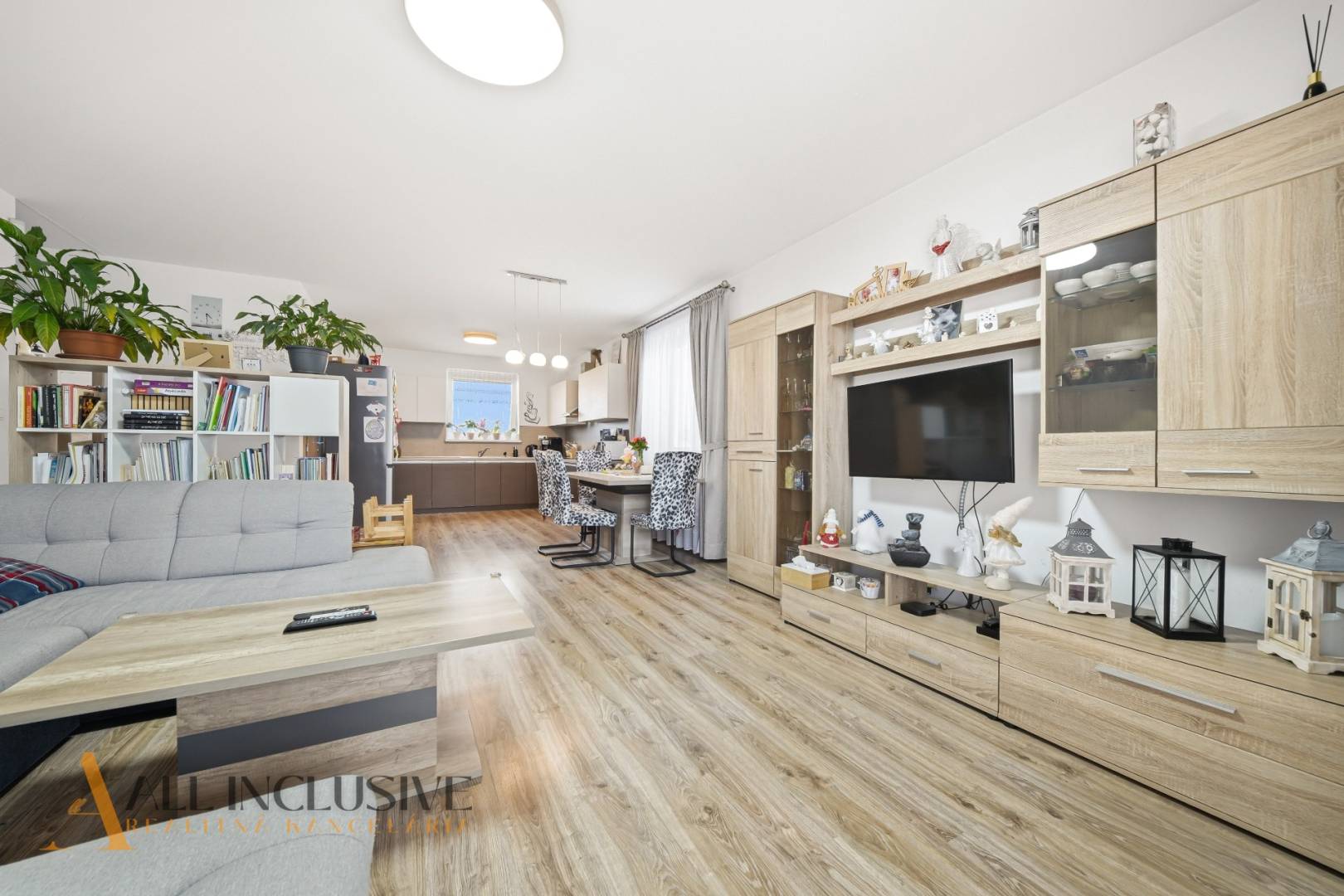 External property image