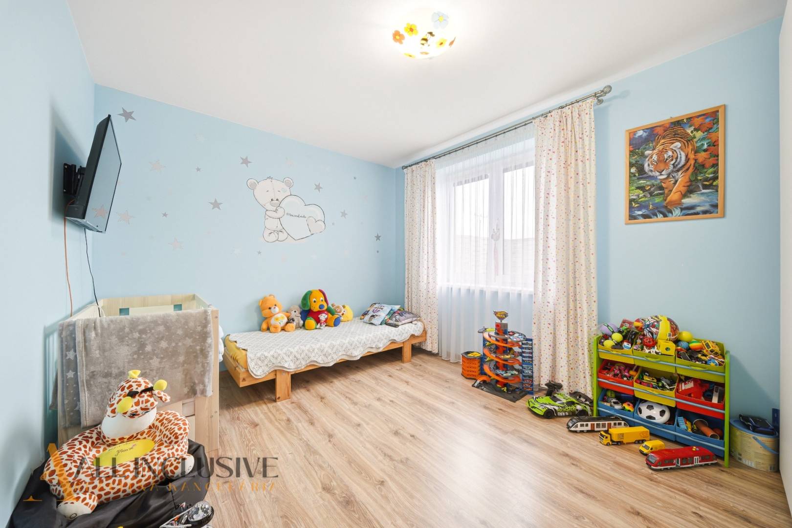 External property image