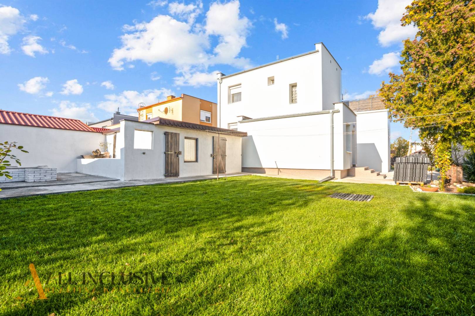 External property image