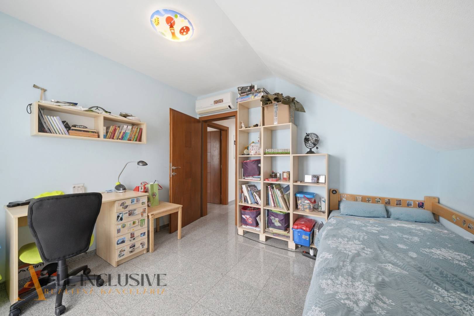 External property image