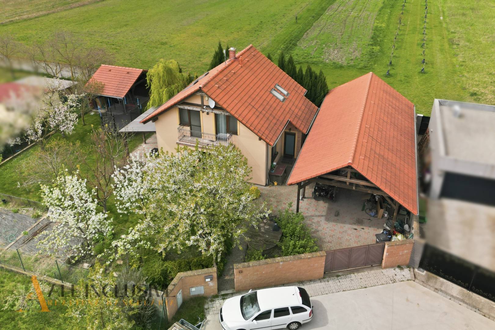 External property image