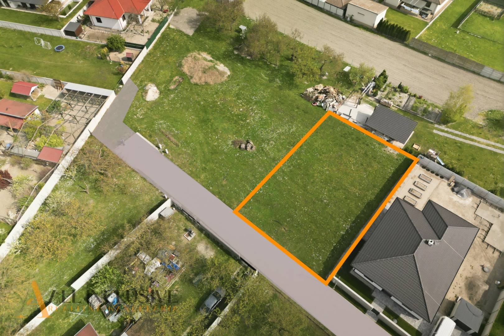 External property image