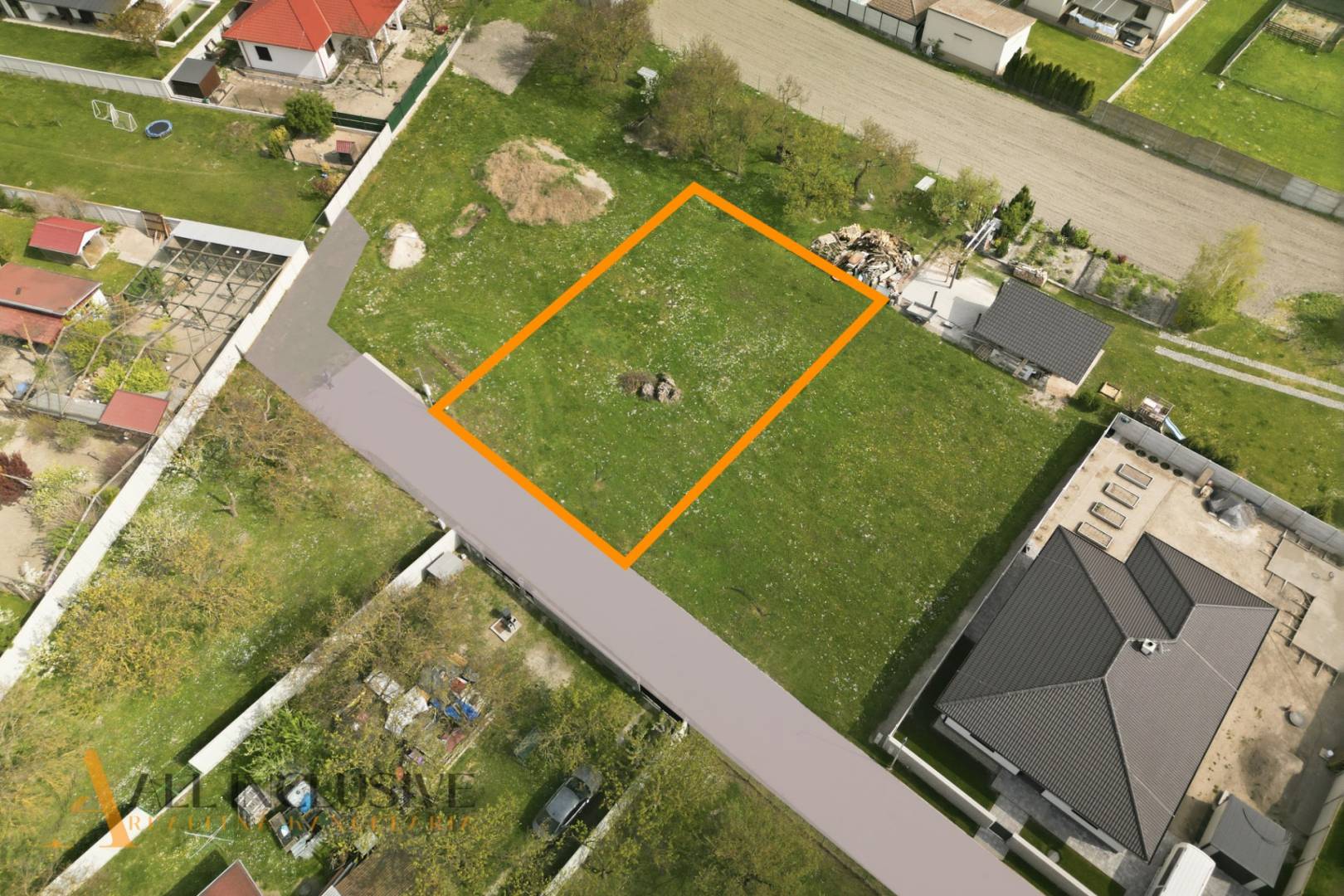 External property image