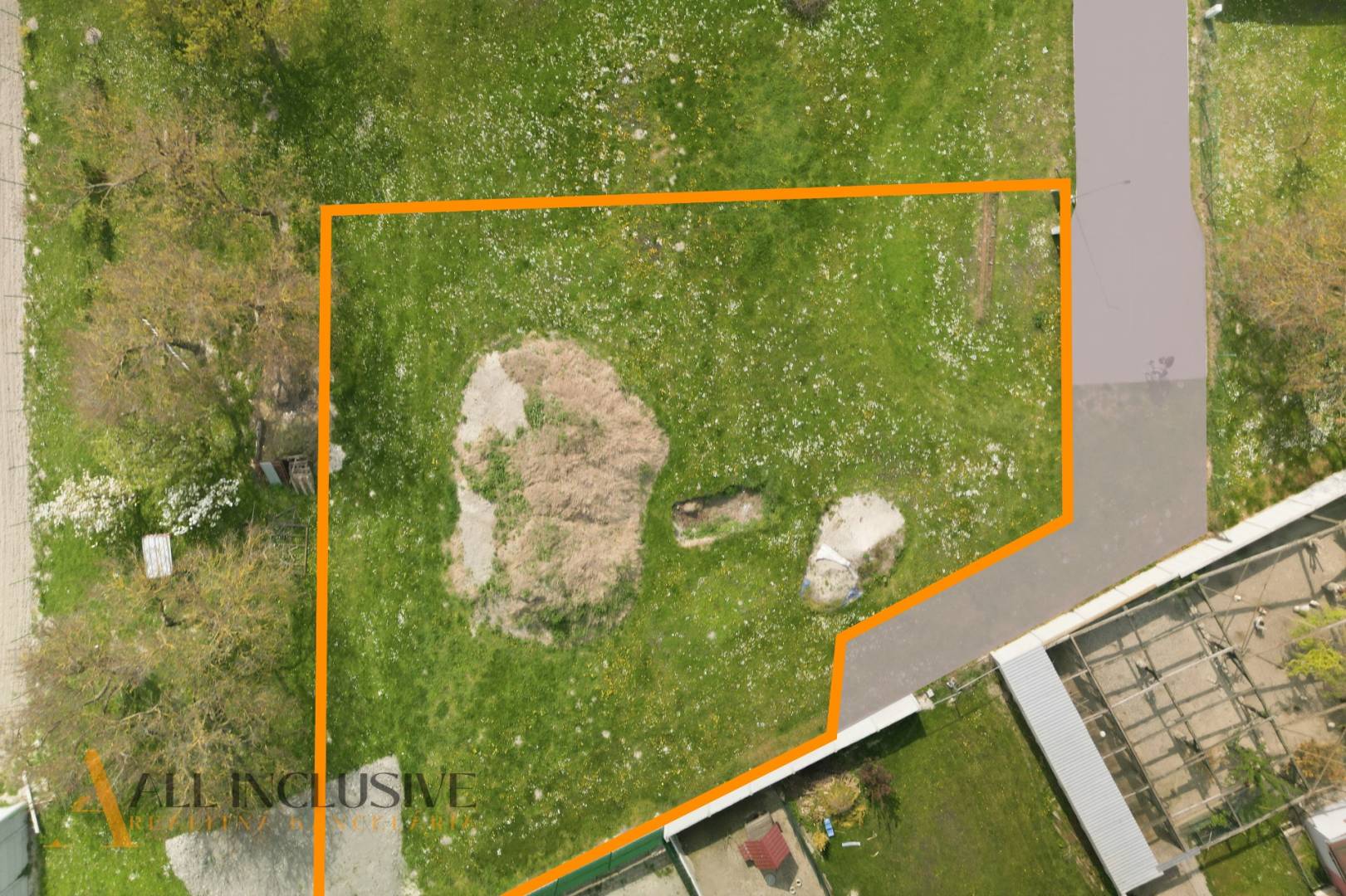 External property image