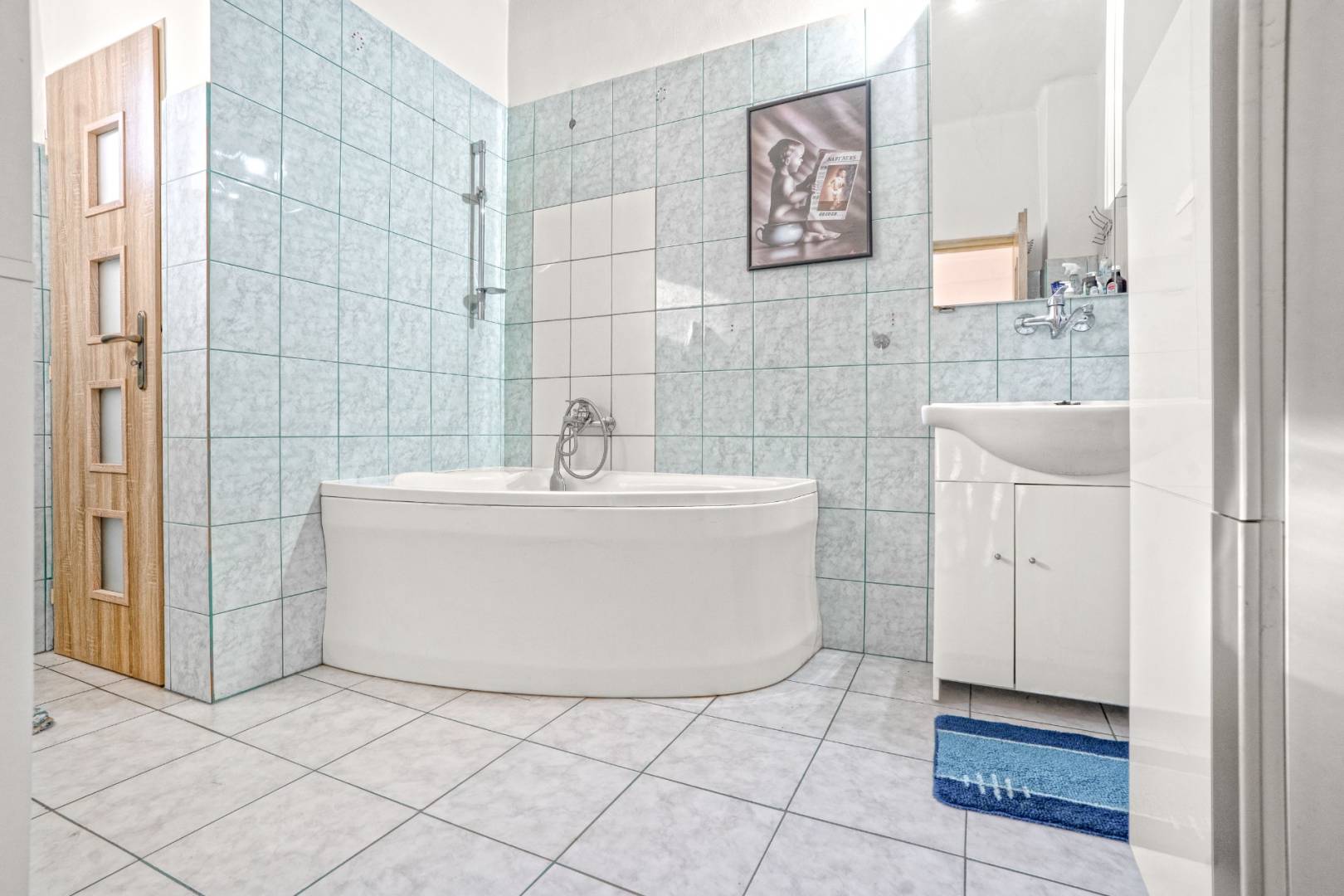 External property image