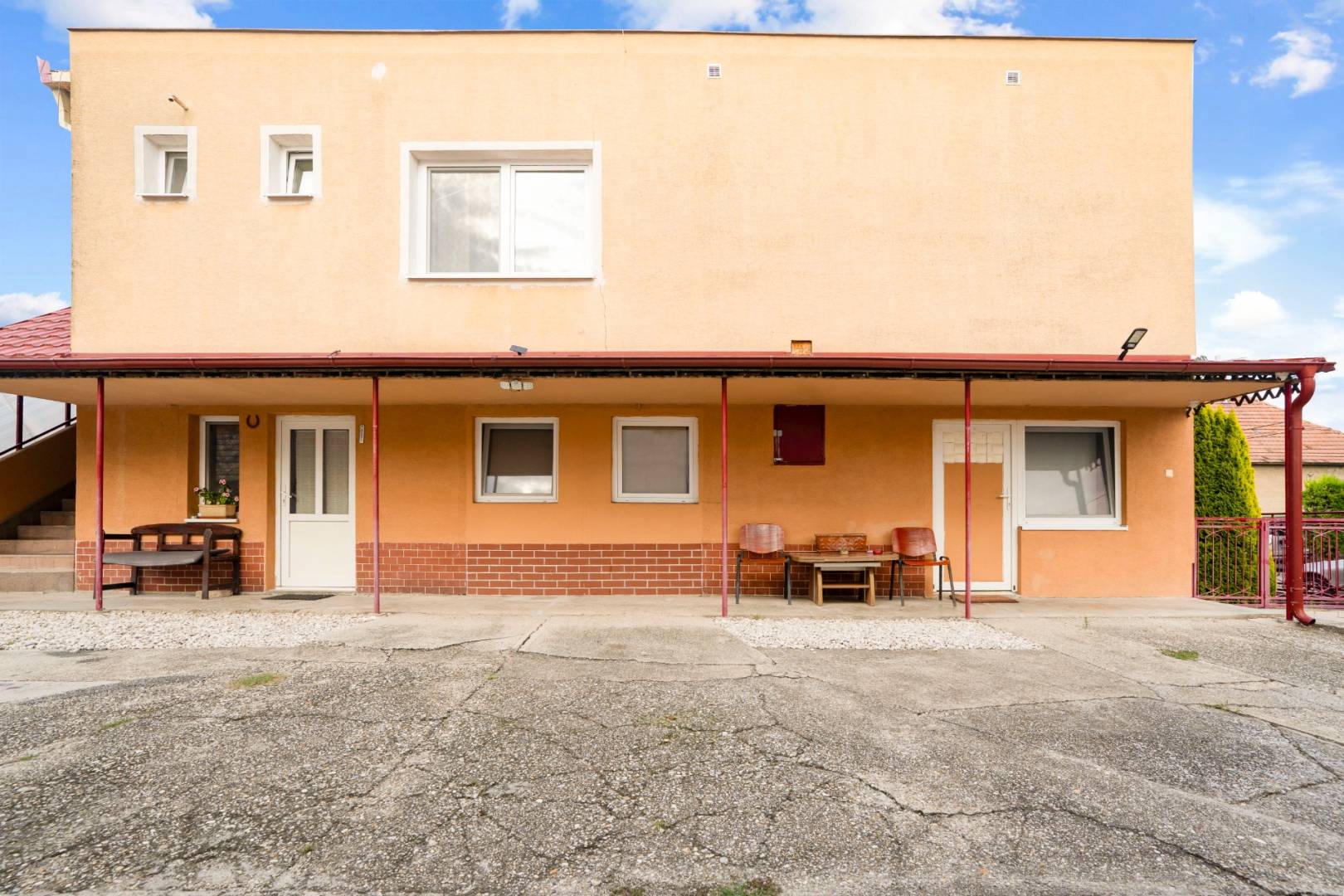 External property image