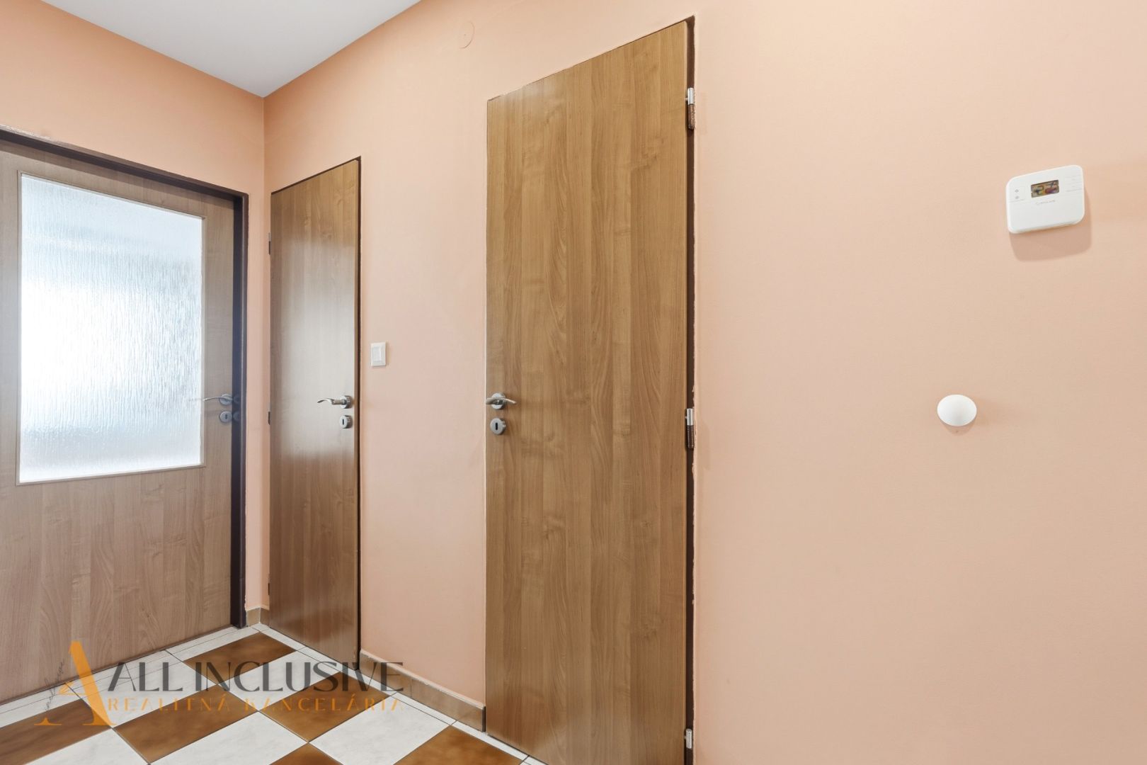 External property image
