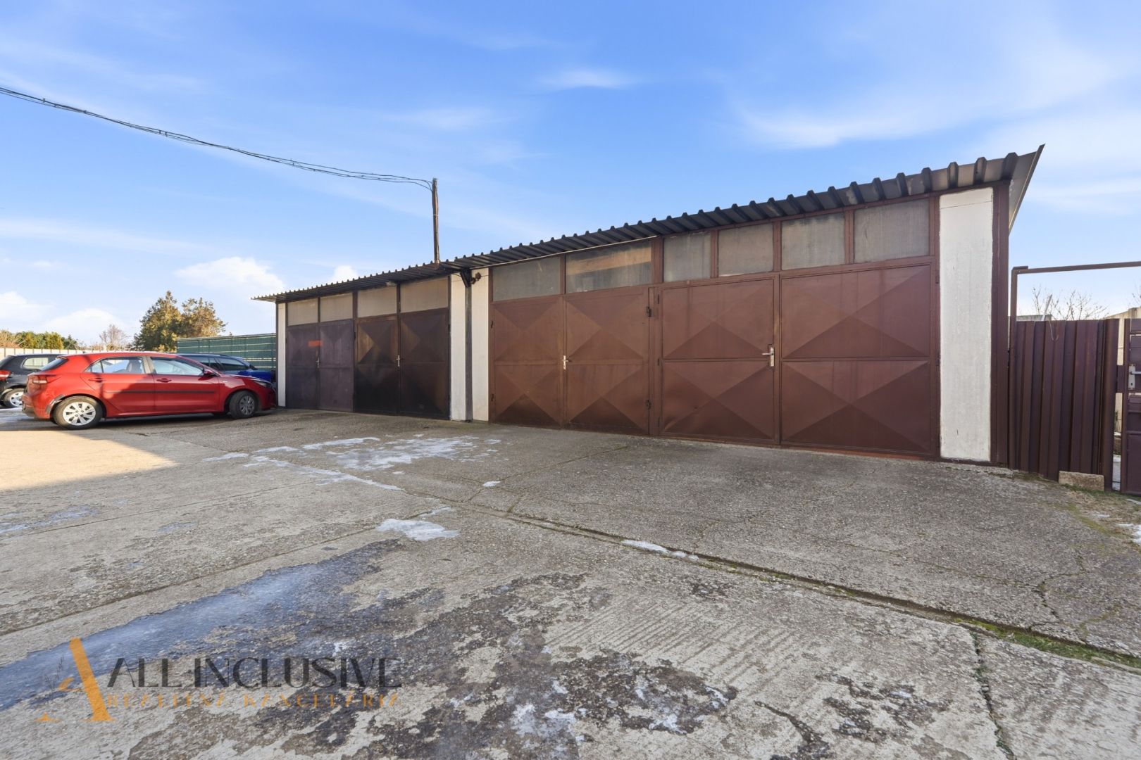 External property image