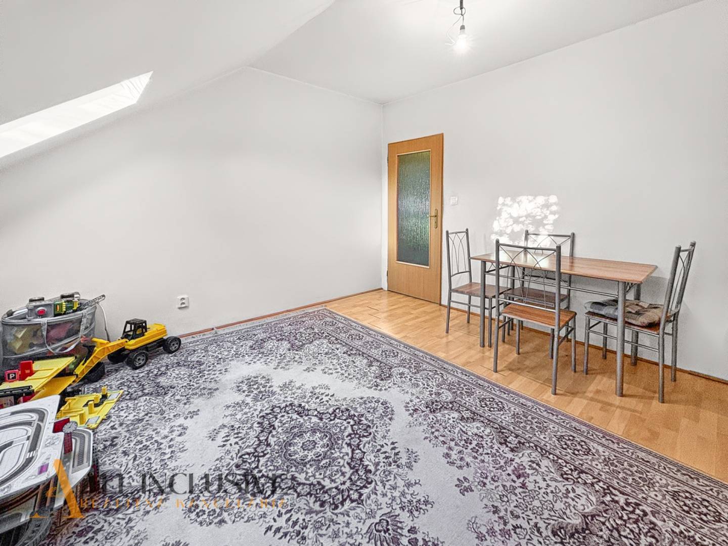 External property image