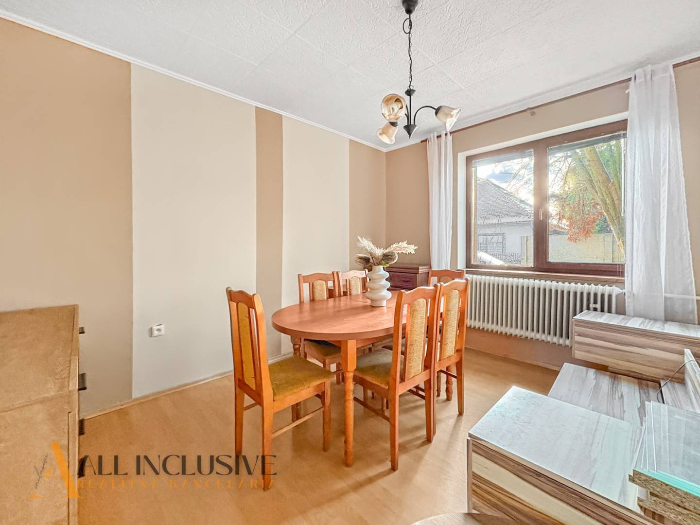 External property image