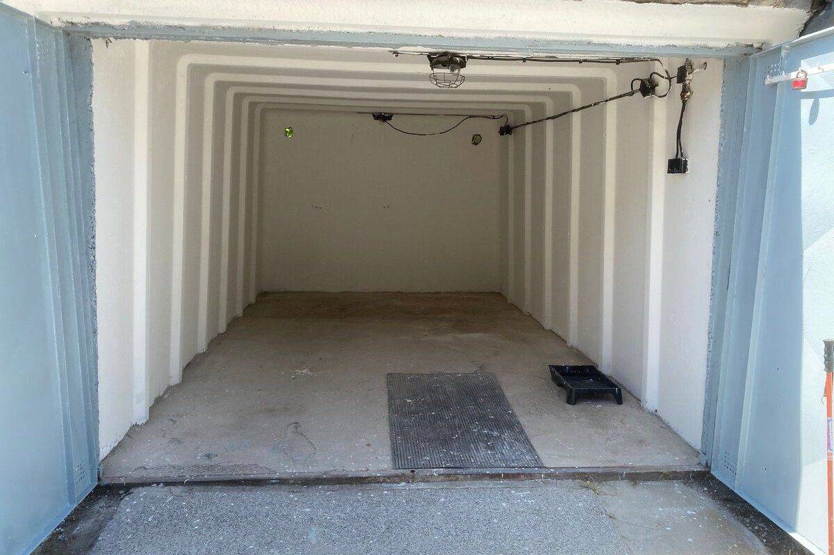 PREDAJ – Garáž v Stupave na ulici Železničná