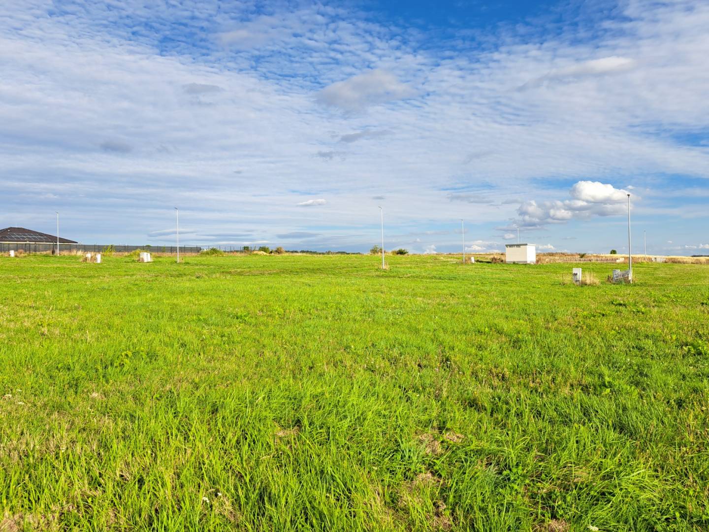Stavebný pozemok 673 m2 v Štitároch s výhľadom na Zobor i Žibricu