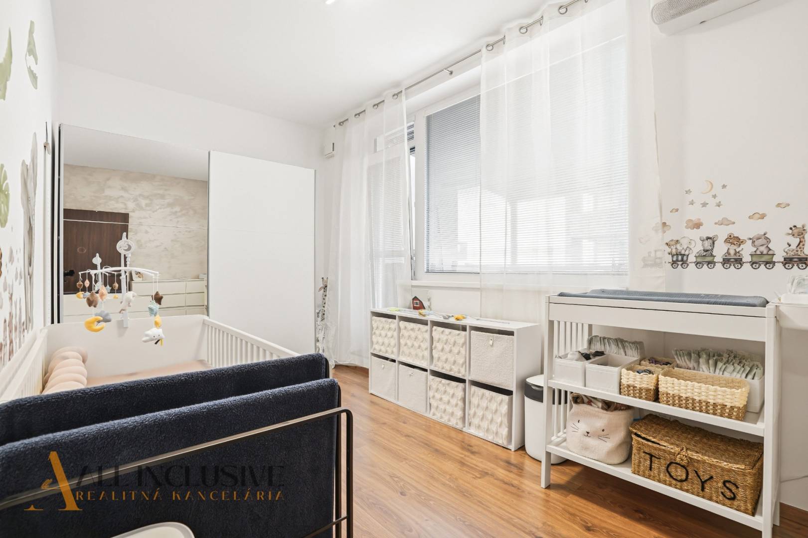 External property image