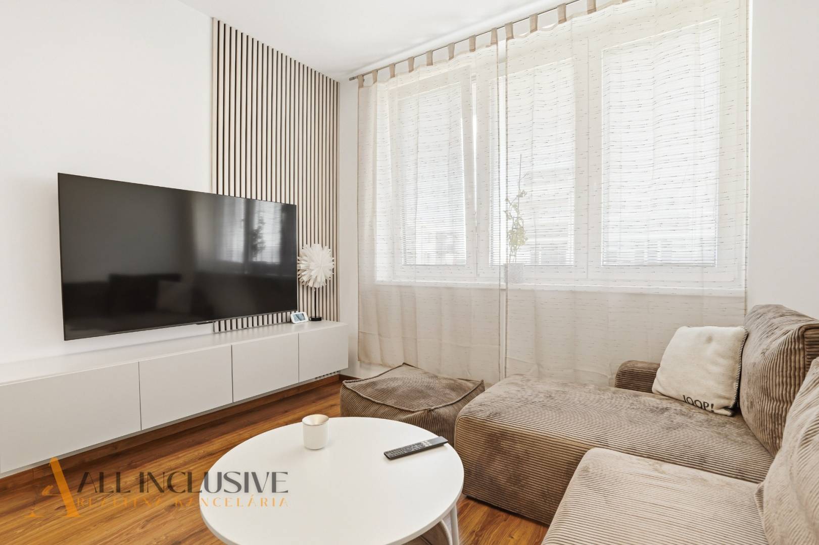 External property image