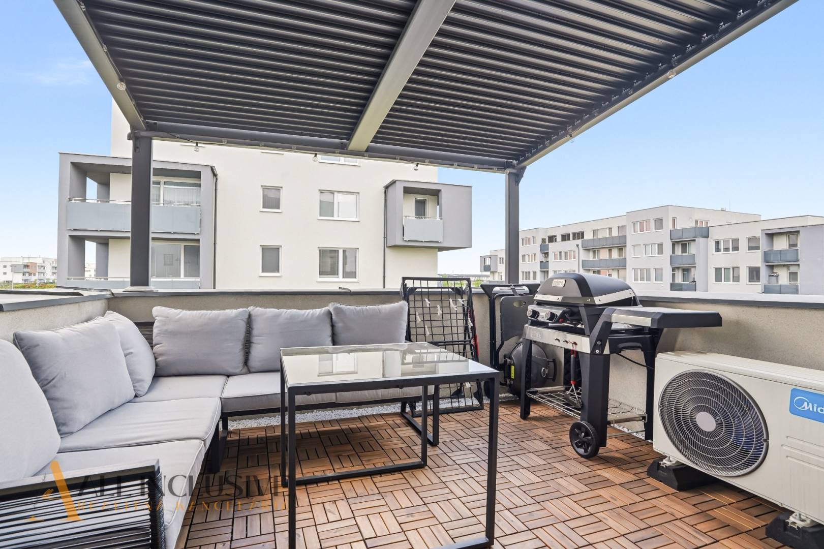 External property image