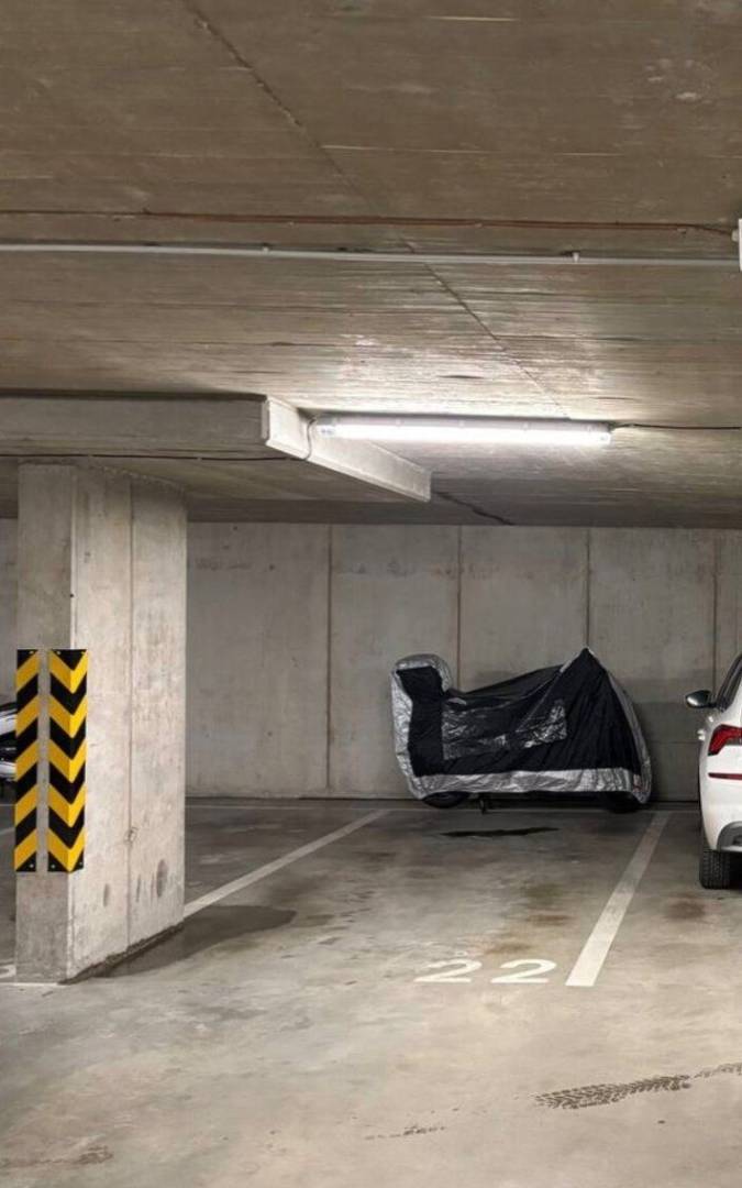 PREDAJ – Garážové státie na Sliačskej ulici