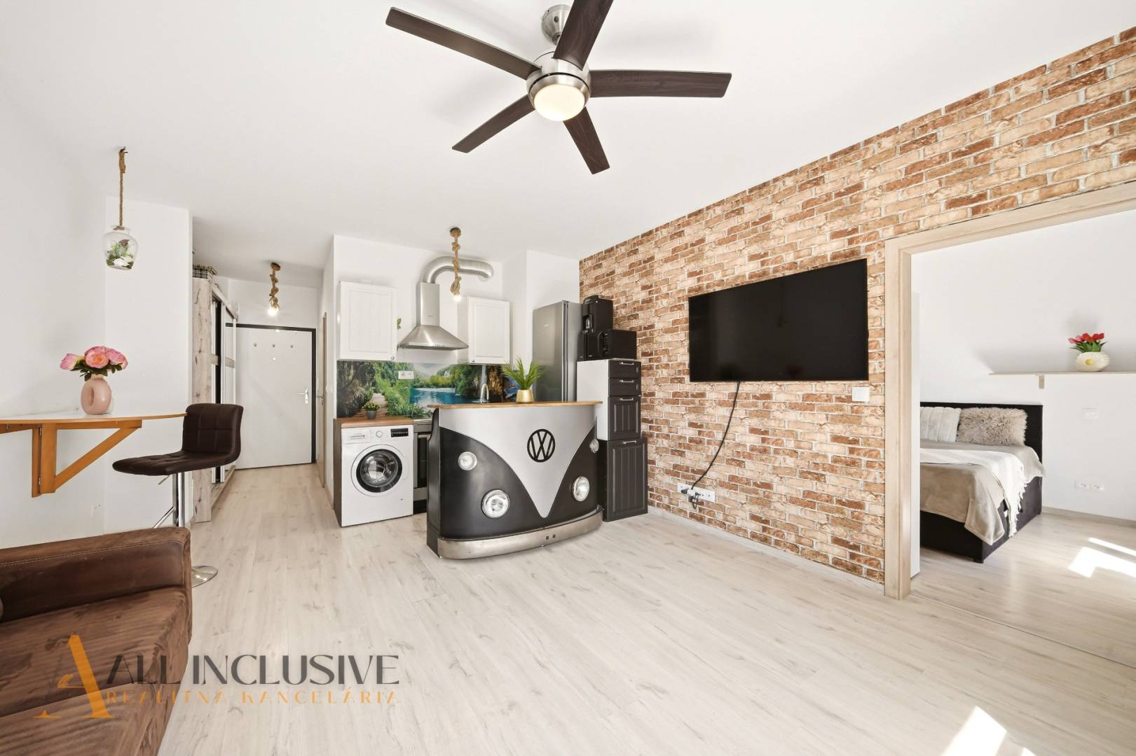 External property image