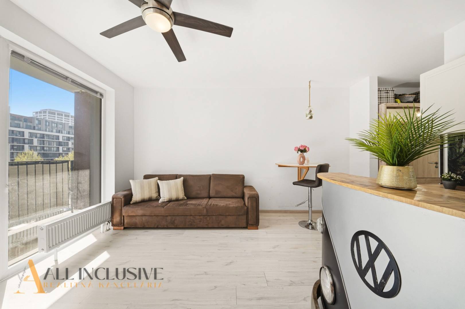 External property image