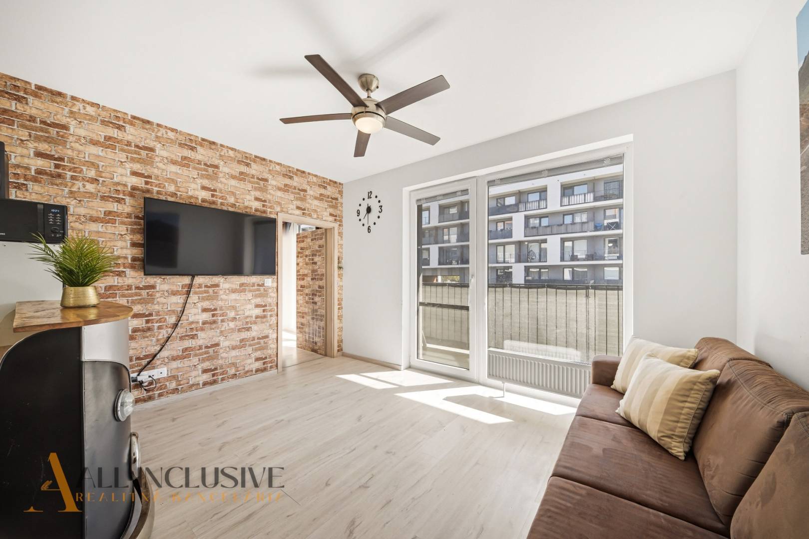 External property image