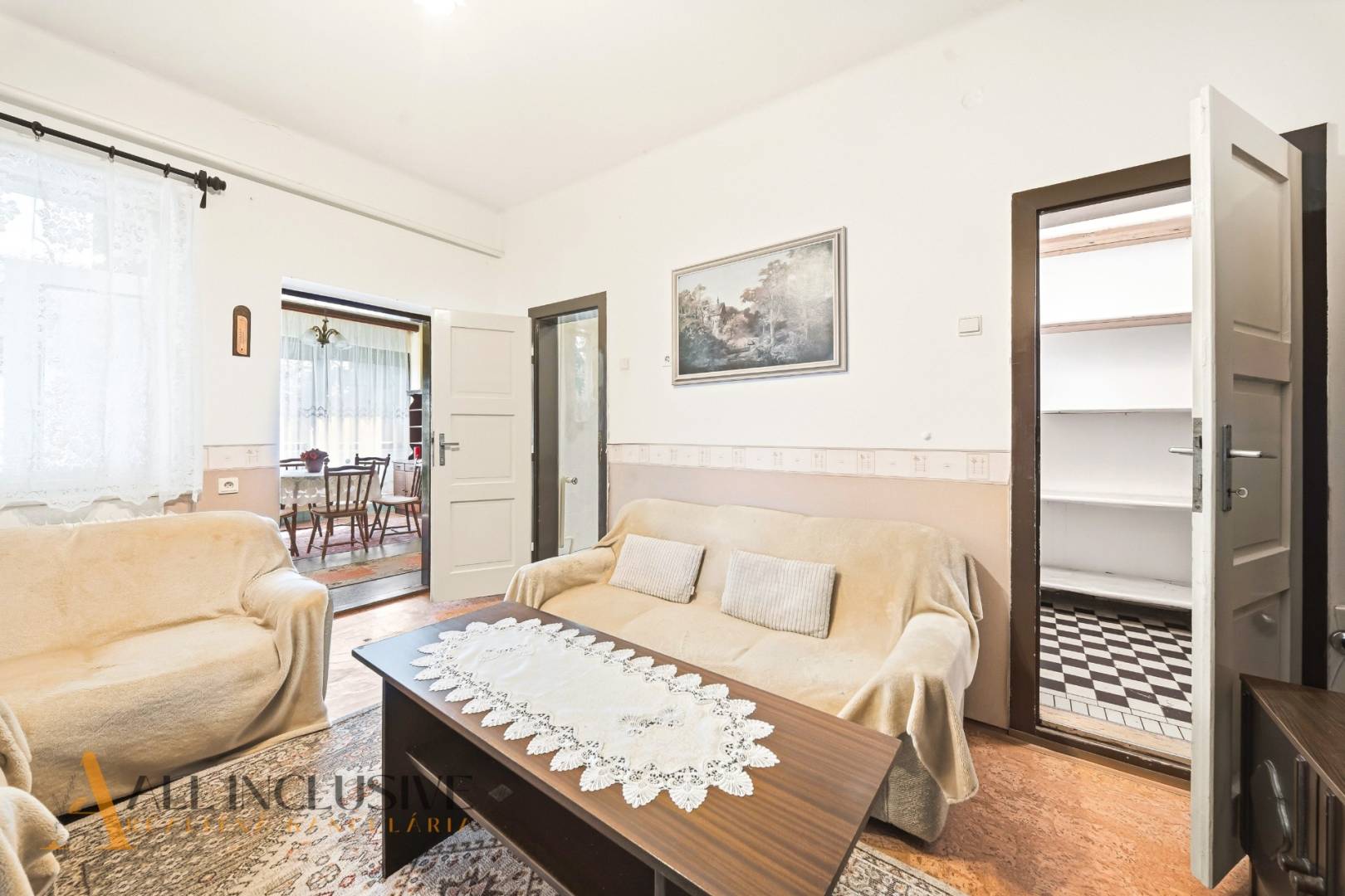 External property image