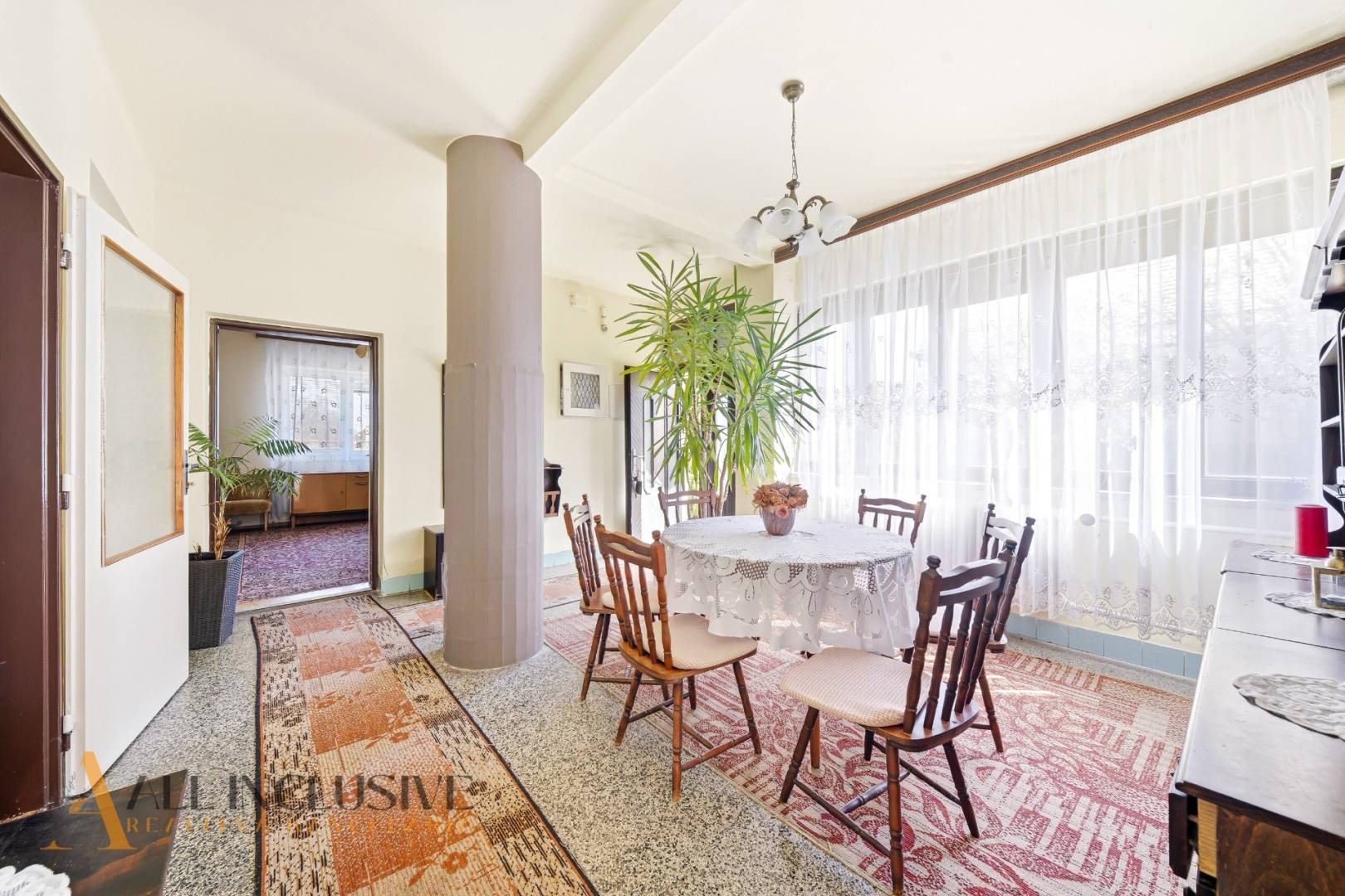 External property image