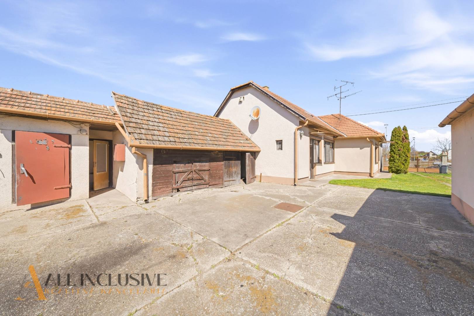 External property image