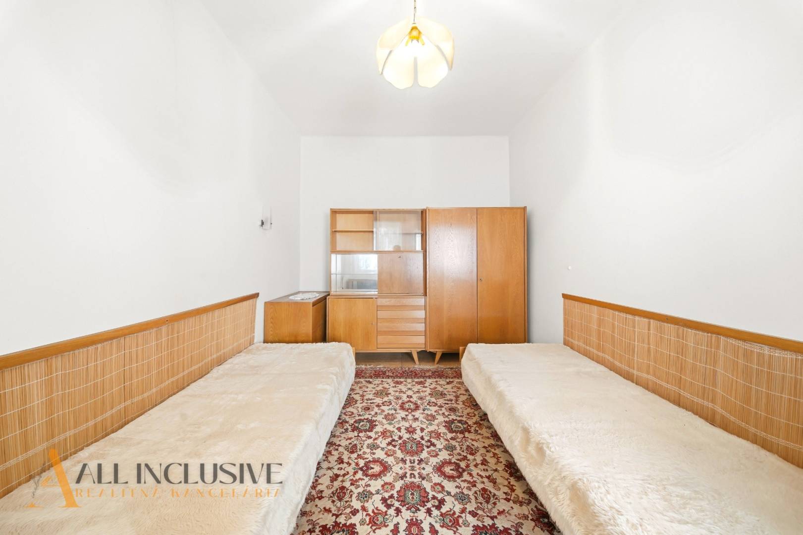 External property image