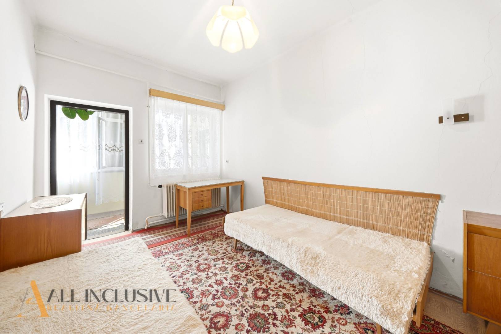 External property image