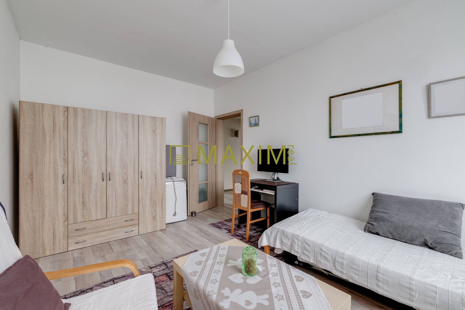 Moderný samostatne stojaci 4-izbový bungalov, Láb okres Malacky