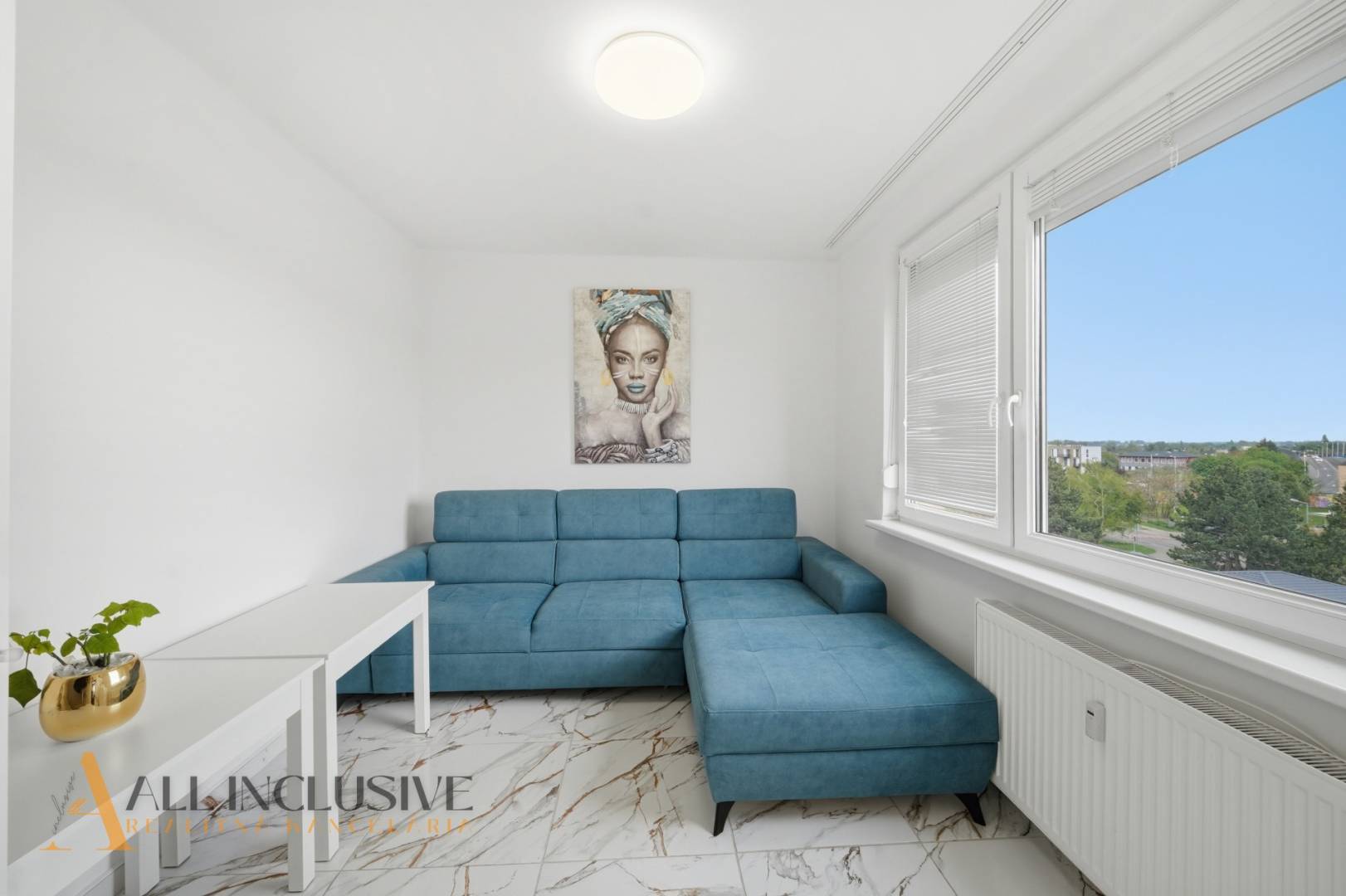 External property image