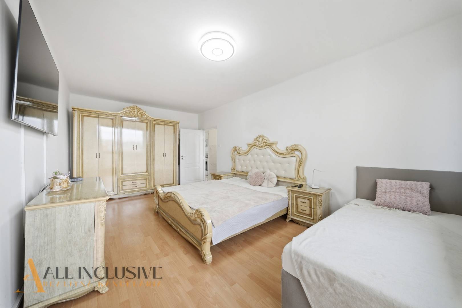 External property image