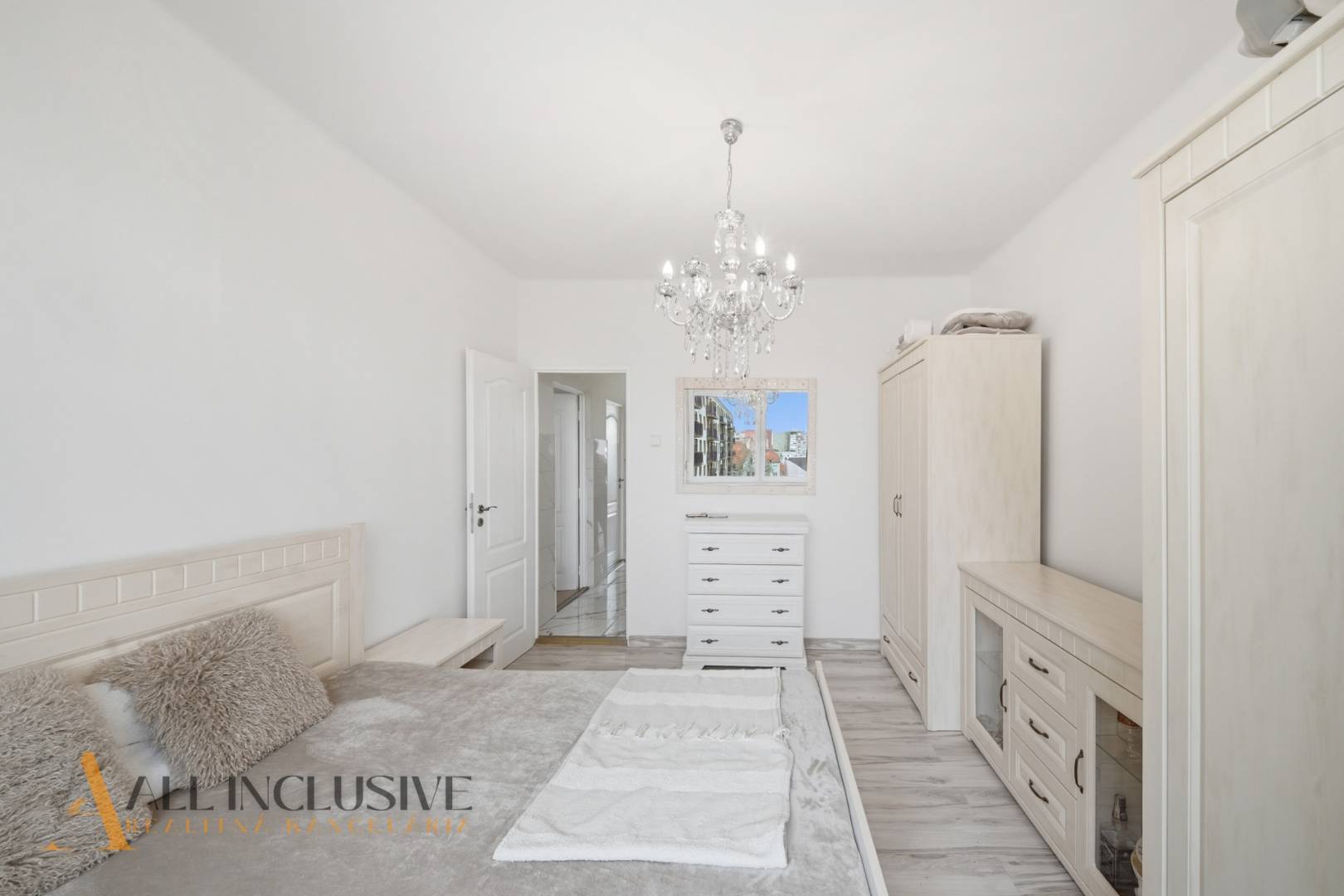 External property image