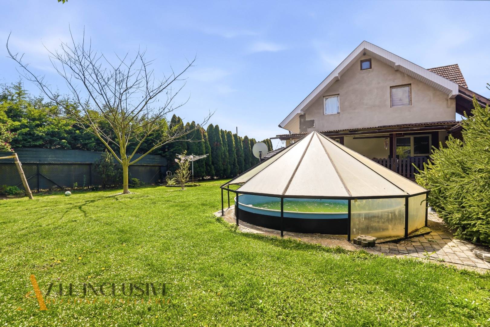 External property image