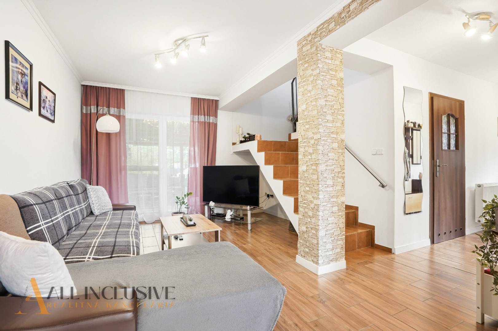 External property image