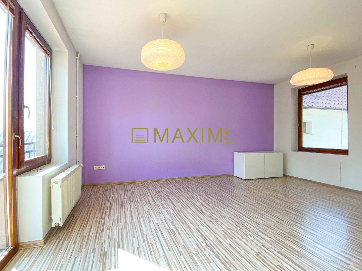 5-izbový rodinný dom, dvojpodlažný, podpivničený, Kátlovce