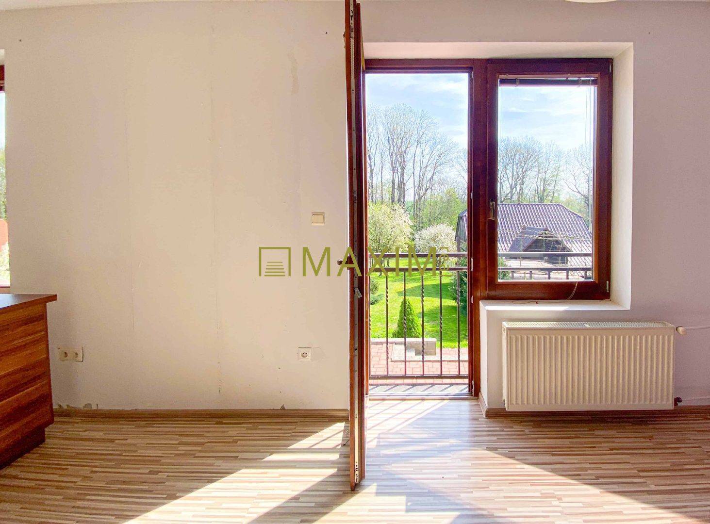 5-izbový rodinný dom, dvojpodlažný, podpivničený, Kátlovce