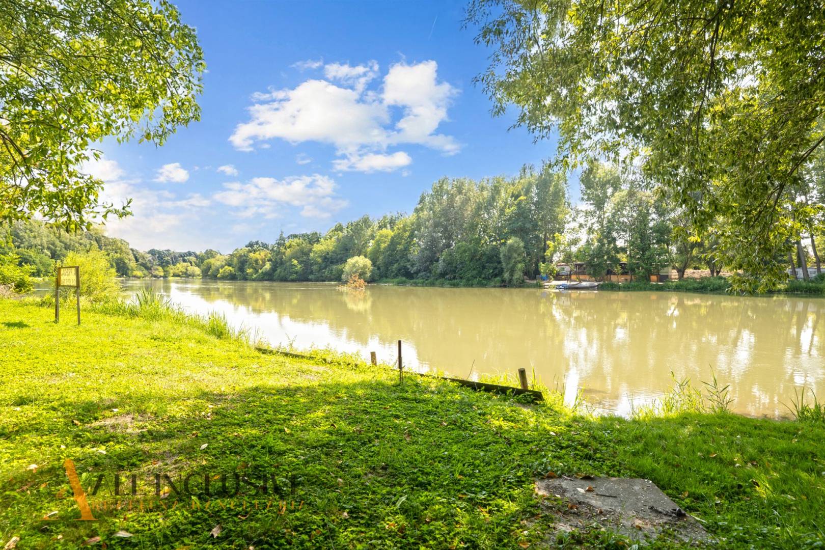 External property image