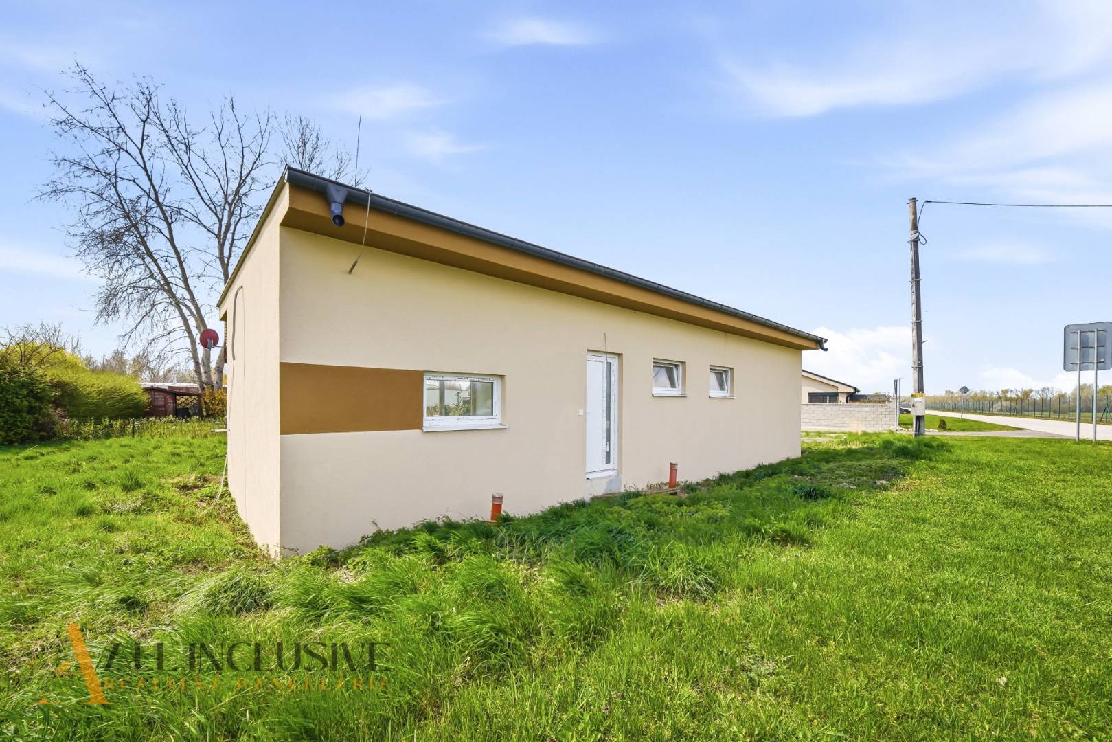 External property image