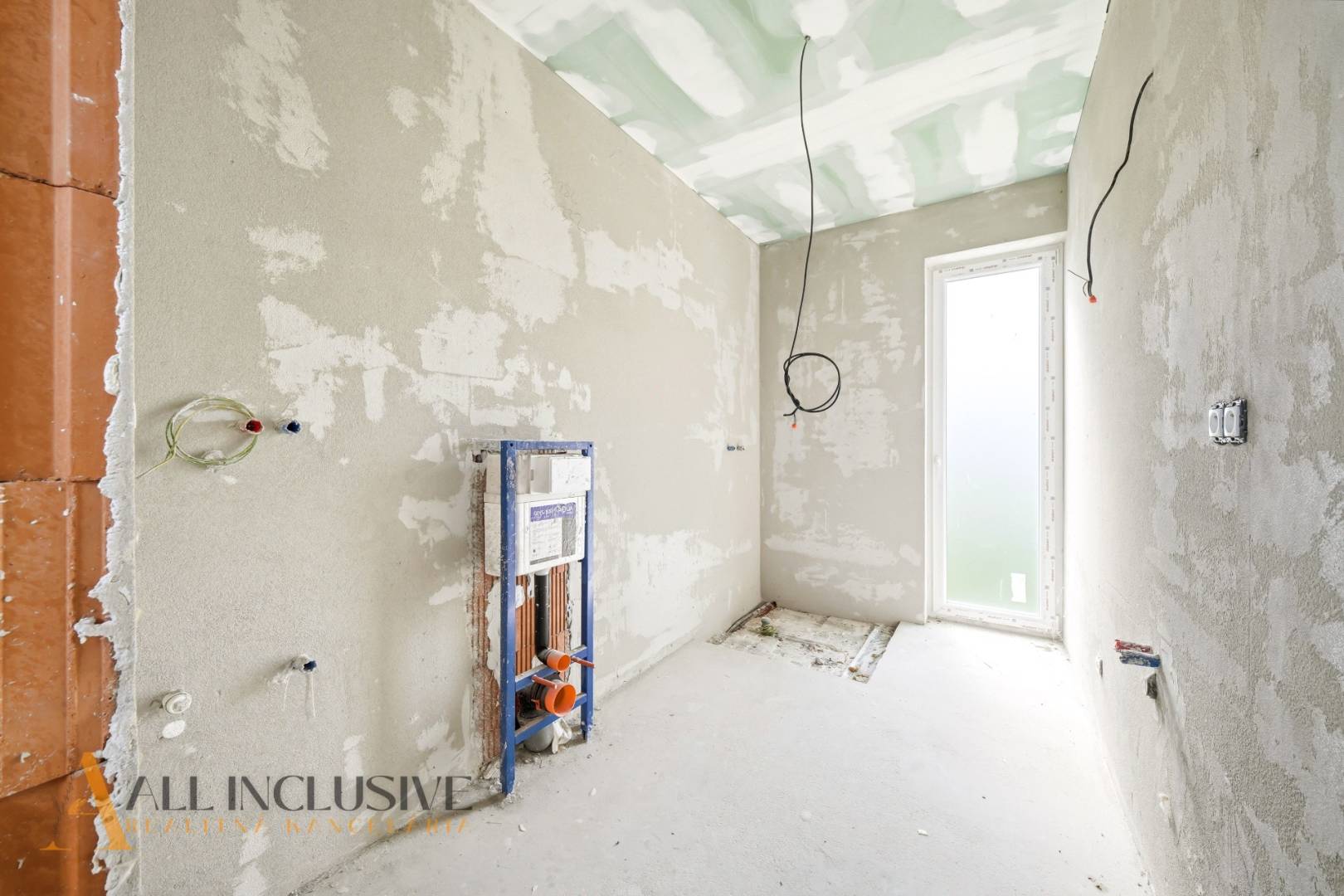 External property image