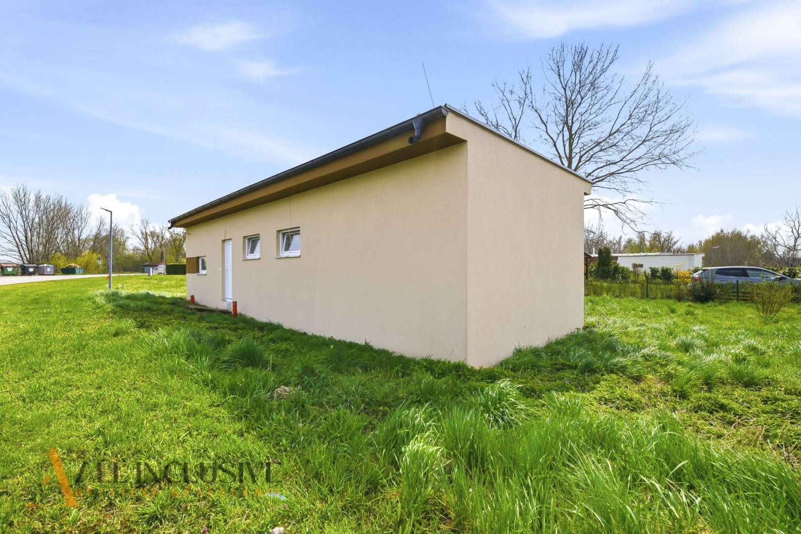 External property image