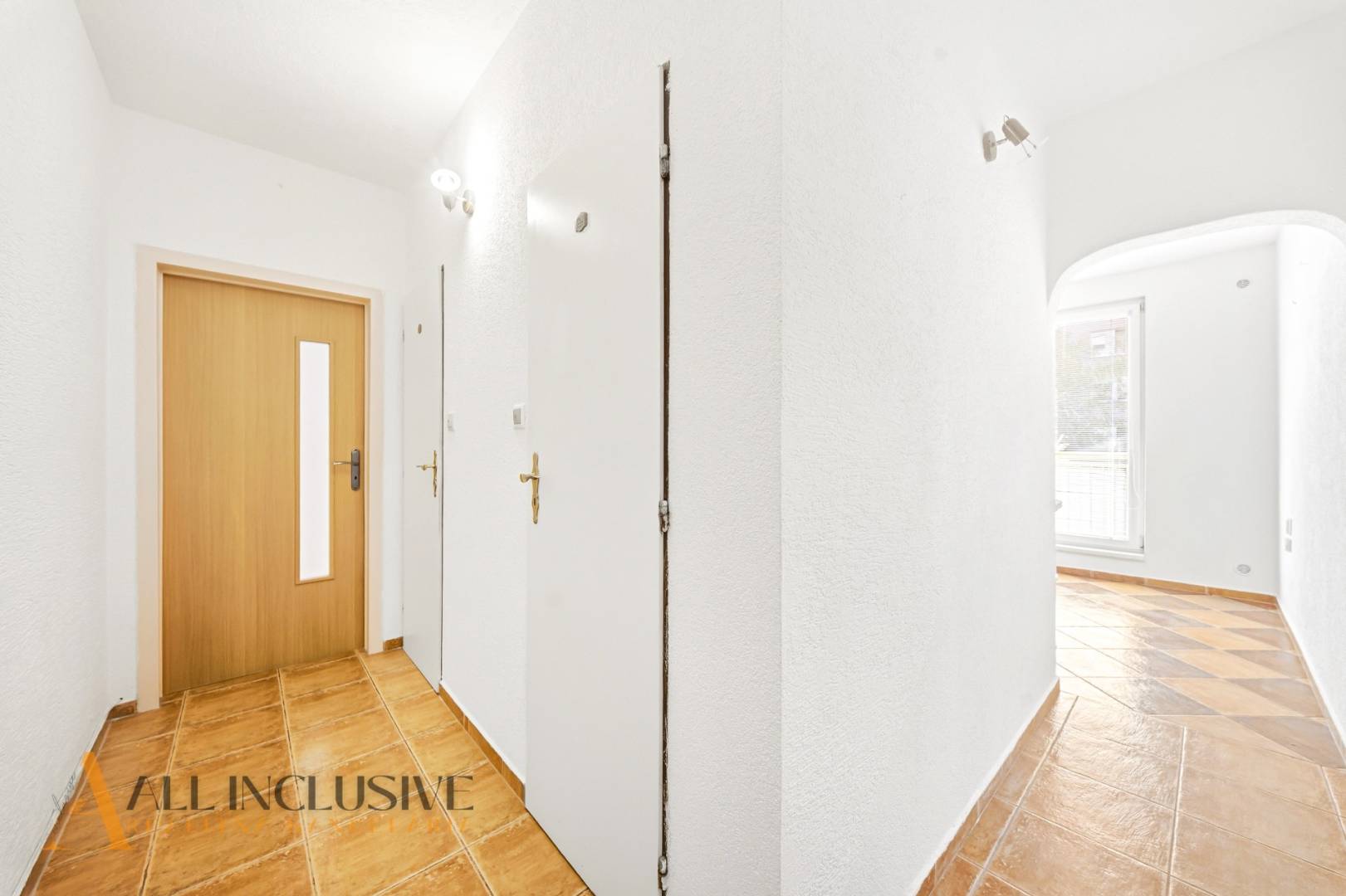 External property image