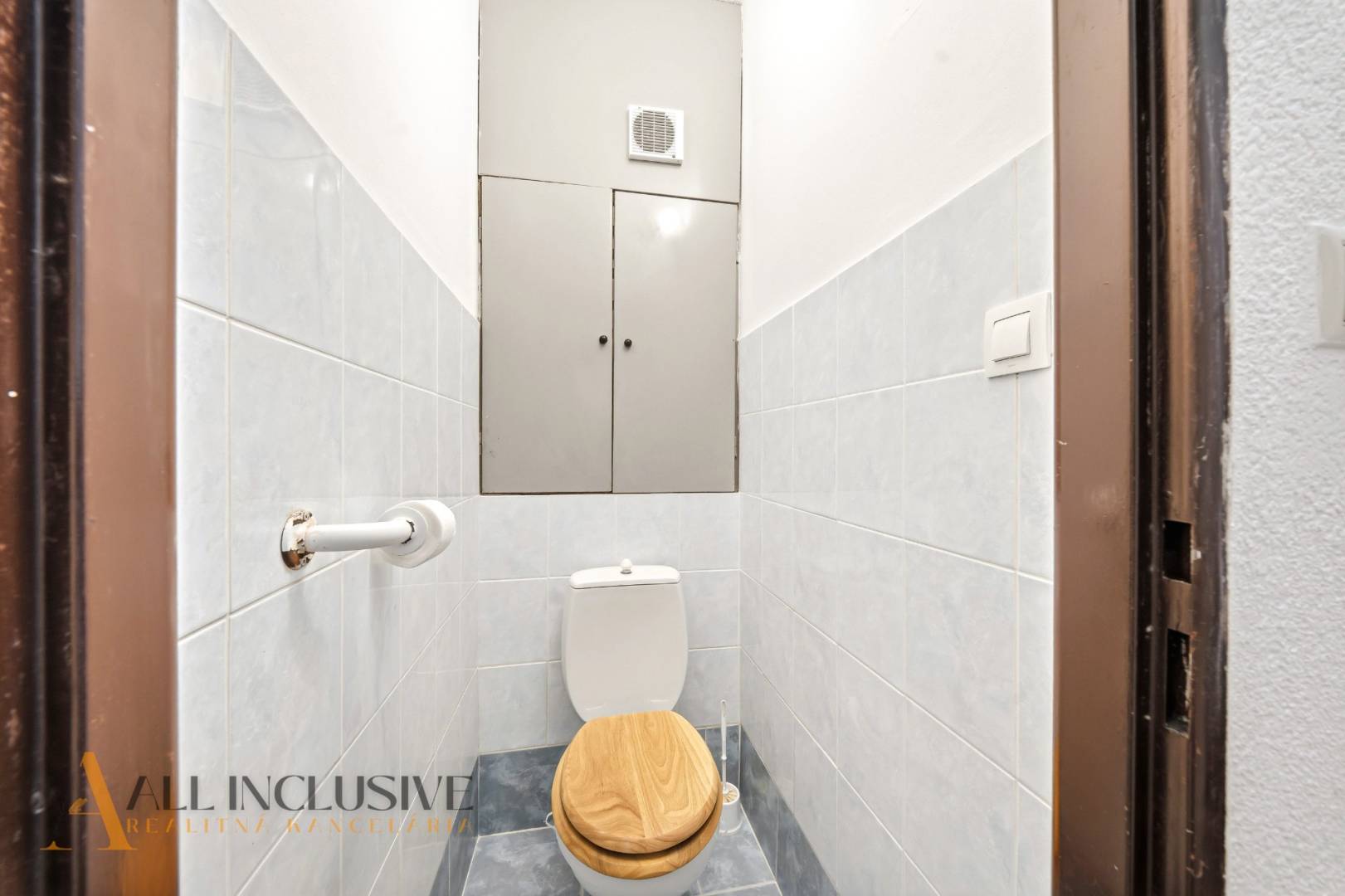 External property image