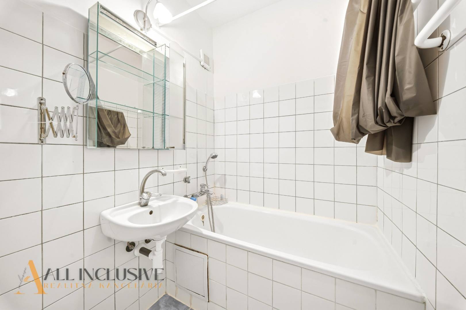 External property image