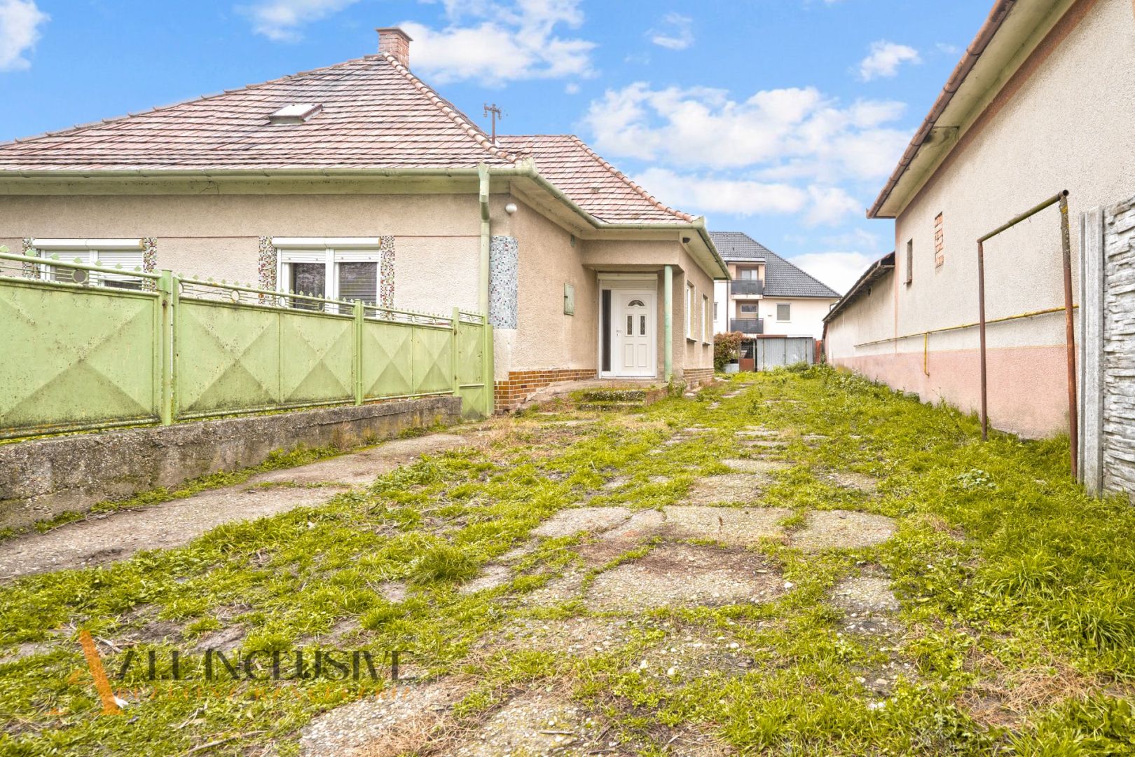 External property image