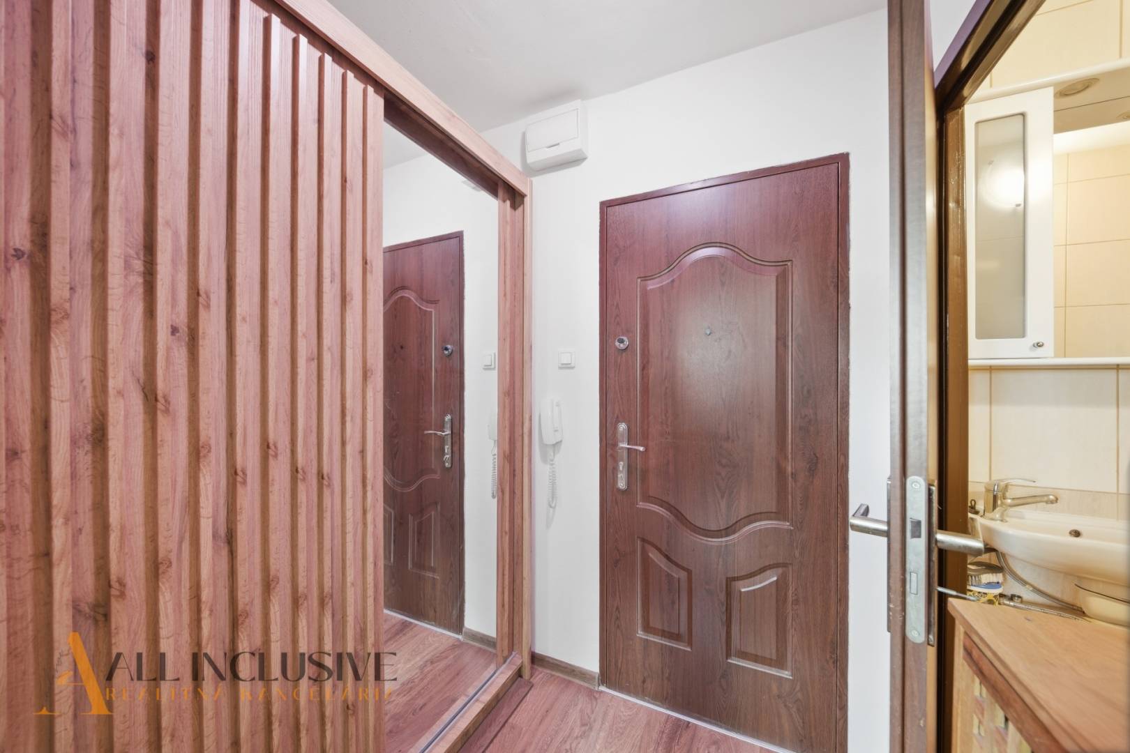 External property image