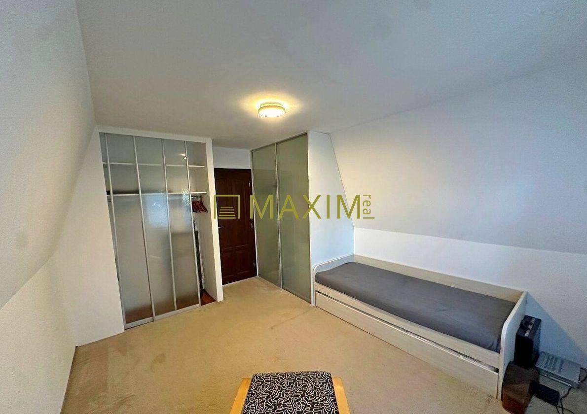 Útulný 3-izbový rodinný dom vo vyhľadávanej lokalite Dúbravka, BA