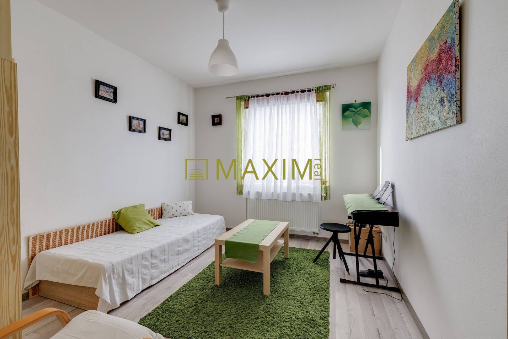 Moderný samostatne stojaci 4-izbový bungalov, Láb okres Malacky