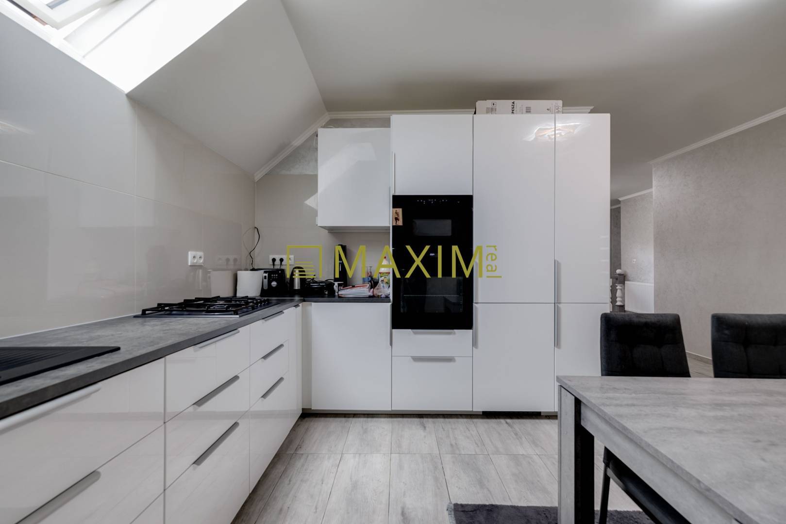 7-izbový kompletne zrekonštruovaný rodinný dom v obci Marianka pri BA