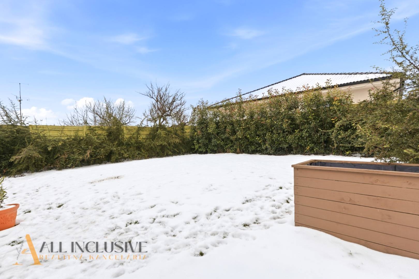 External property image